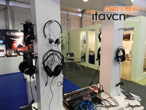 AKGCԇ չ_
