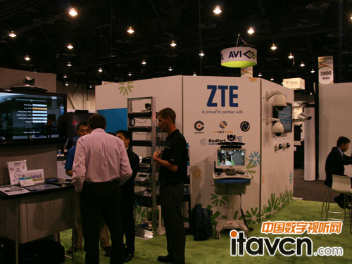 ZTE T800ҕӍϵyFInfocomm2012